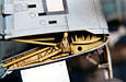 Tamiya 1:48 Chance-Vought F4U-1A Corsair - Wing folding mechanism detail
