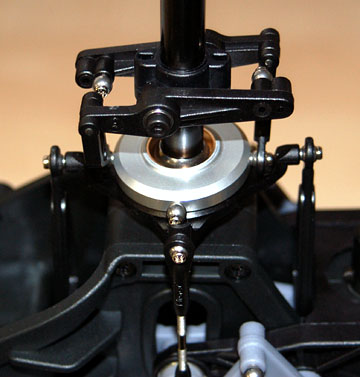 Connect the linkages from the washout assembly to the swashplate.