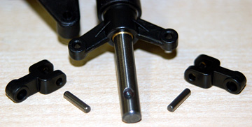 Tail pitch control links and pins.