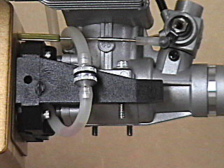 A typical throttle linkage using a ball link